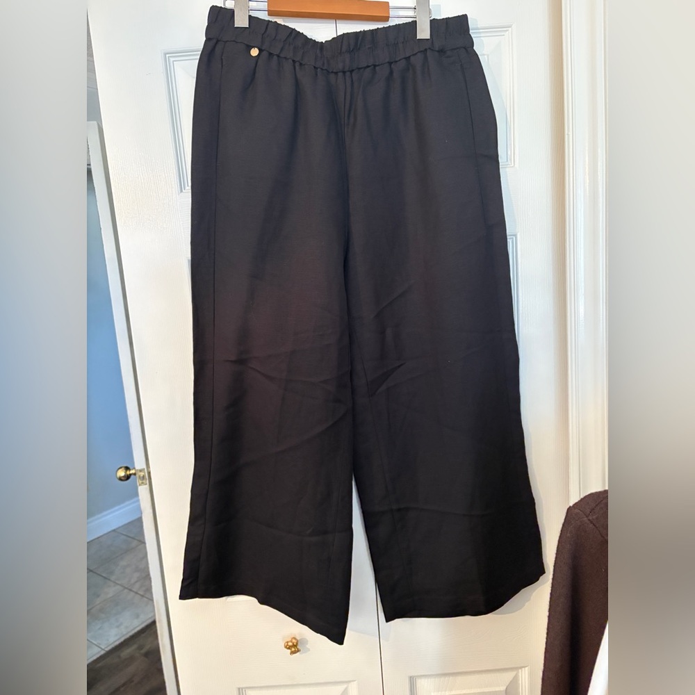Elegant Black Wide-Leg Pants